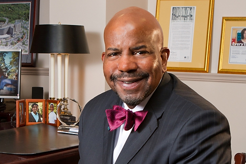 Dr. Cato Laurencin