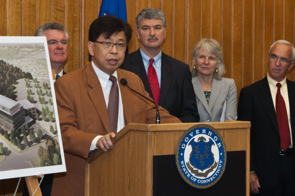 Dr. Edison Liu (Tina Encarnacion/UConn Health Center Photo)