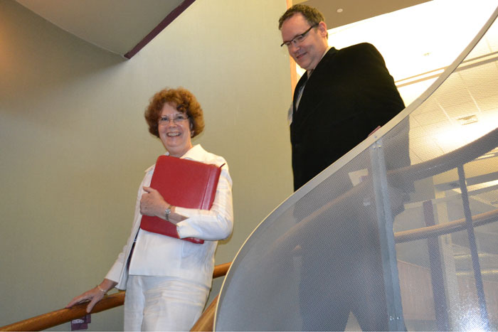 Visiting fellow Douglas Varner joins Evelyn Morgen for the second of his two site visits at the Stowe Library, part of the National Library of Medicine/Association of Academic Health Sciences Libraries Leadership Fellows Program running from November 2011 through October 2012. (Chris DeFrancesco/UConn Health Center Photo)