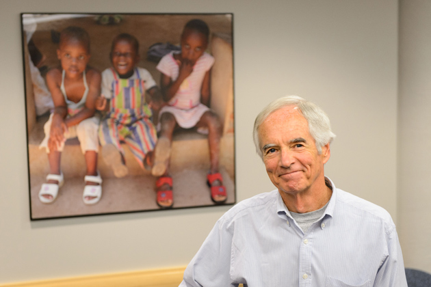 Rick Gibbons, professor of psychology on Sept. 28, 2012. (Peter Morenus/UConn Photo)