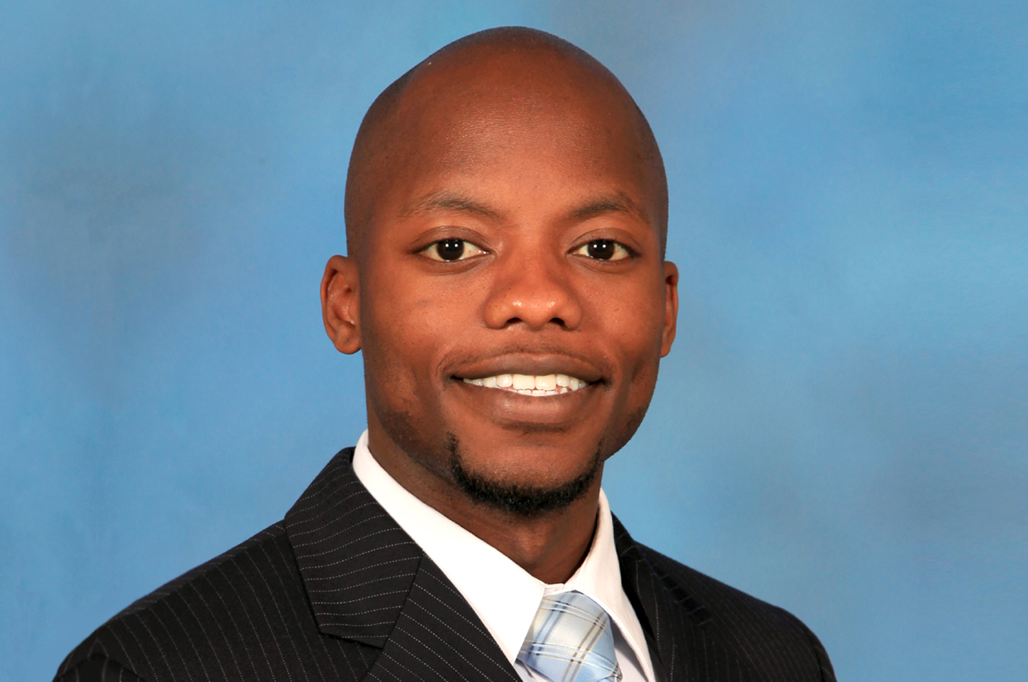 Headshot of Moshood Olatokunbo