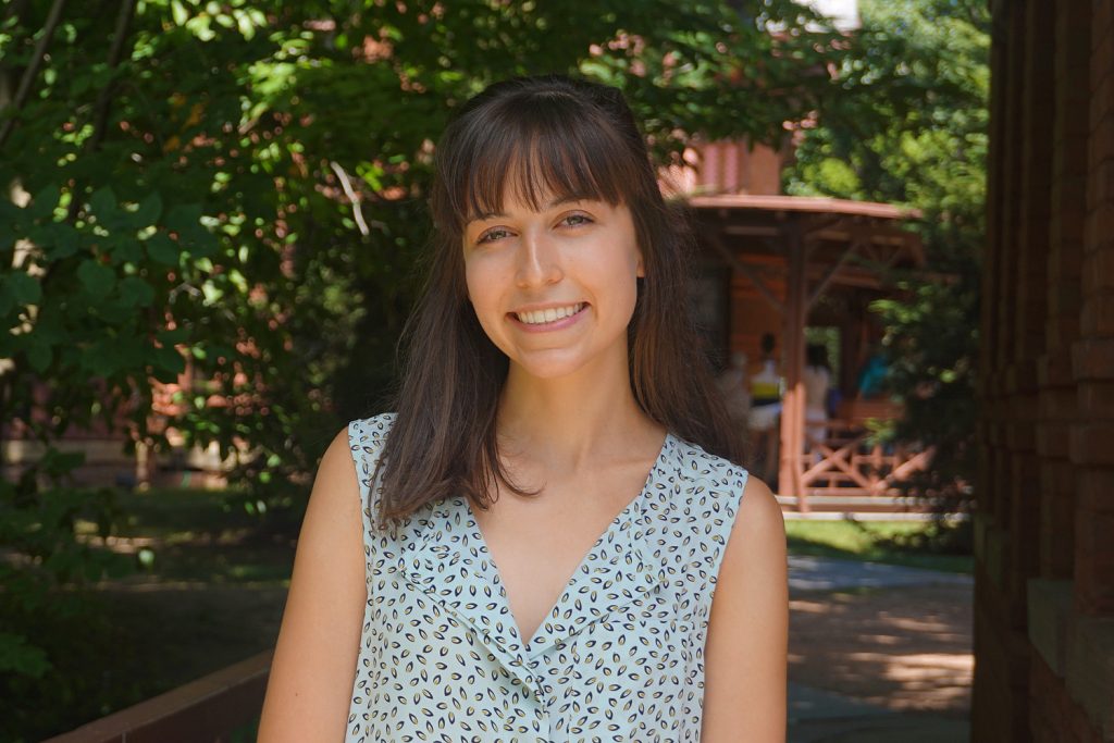 English and history dual-major Helen Stec '18 (CLAS). (Sydney Lauro/UConn Photo)