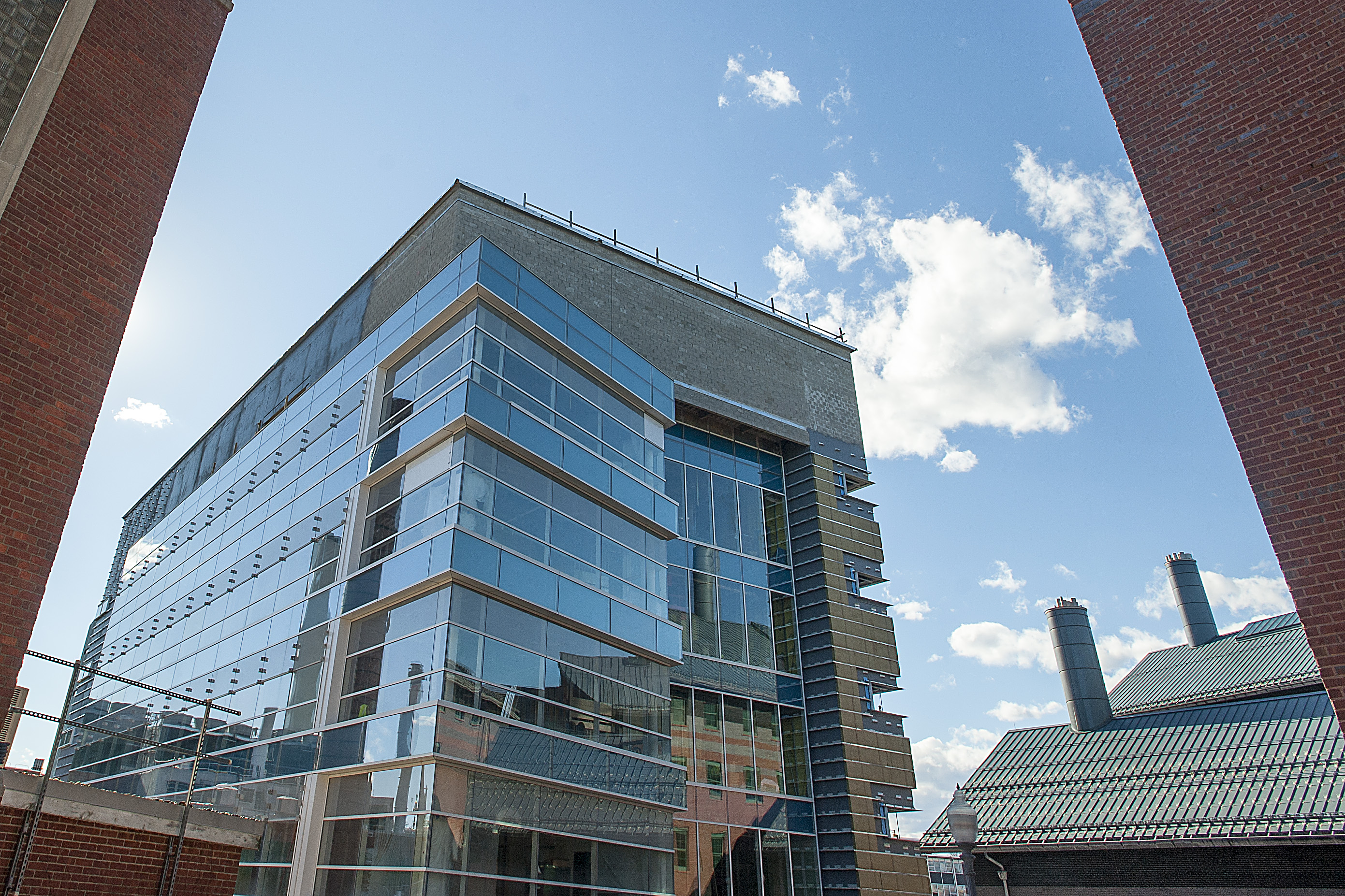 The Engineering and Science Building will open in the fall, with researchers moving beginning in July. (Sean Flynn/UConn Photo)