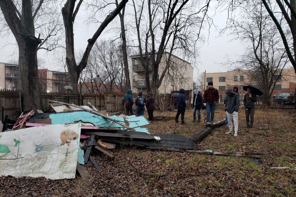 LAND 3330 Students on visiting one of the vacant lots to conduct a site analysis