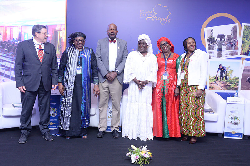 Dr. Cato T. Laurencin with panelists at the Galien Forum Afrique.