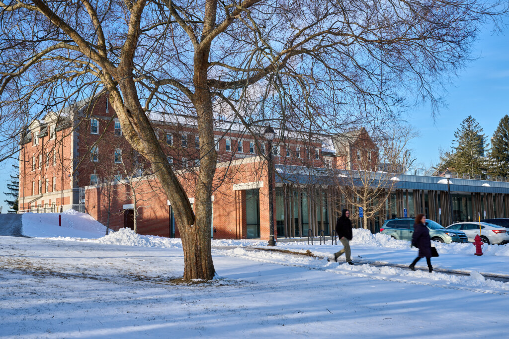 A winter view of Storrs Hall and Widmer wing of the School of Nursing on Jan. 23, 2025. (Peter Morenus/UConn Photo)