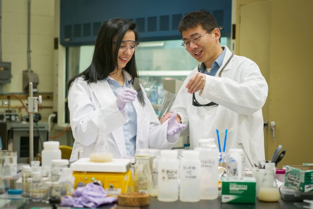 Ornella Tempo '16 in the lab at the Institute for Material Science with Luyi Sun, associate professor of bimolecular engineering on April 25, 2016.