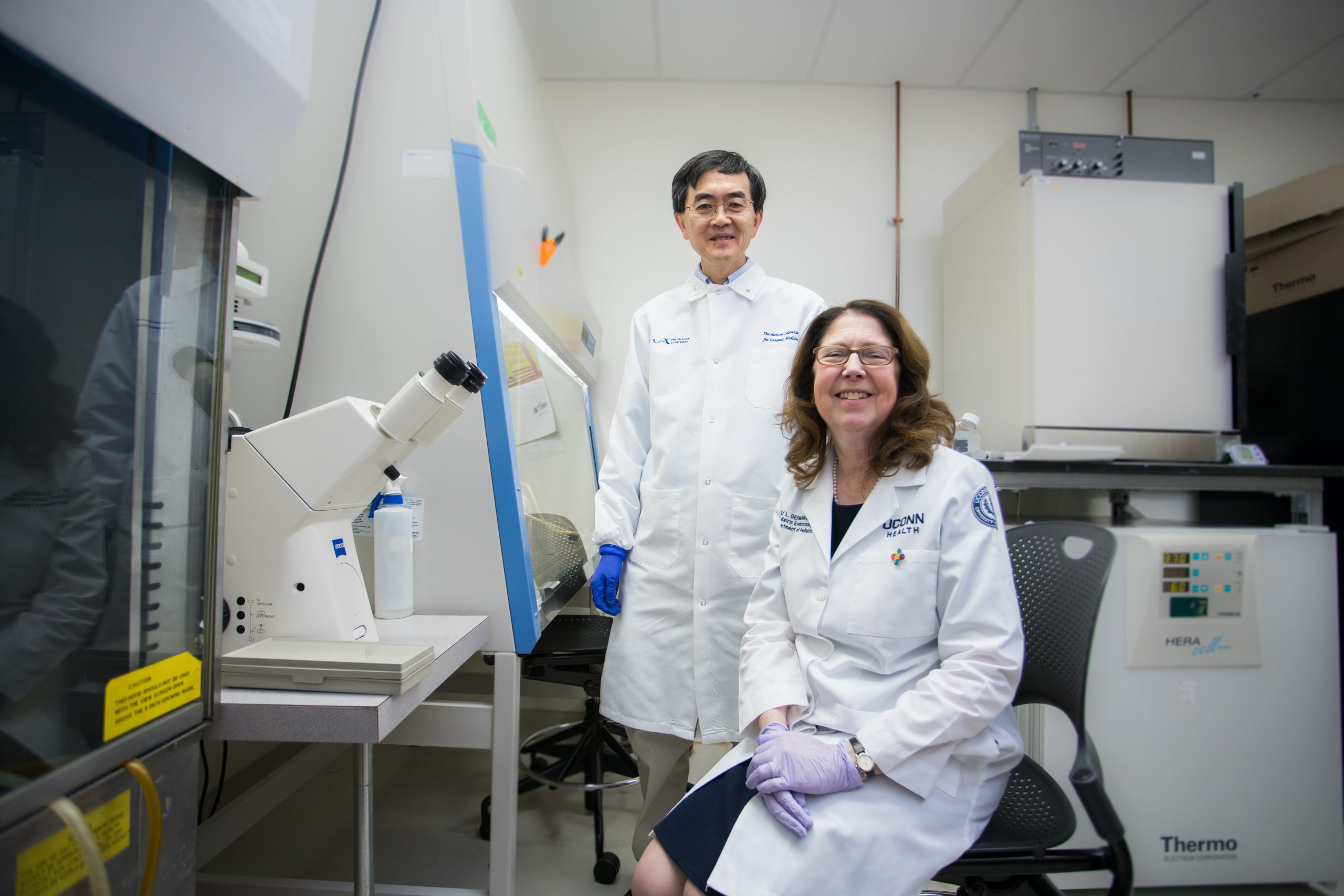 Dr. Se-Jin Lee and Dr. Emily Germain-Lee in the lab at UConn School of Medicine.